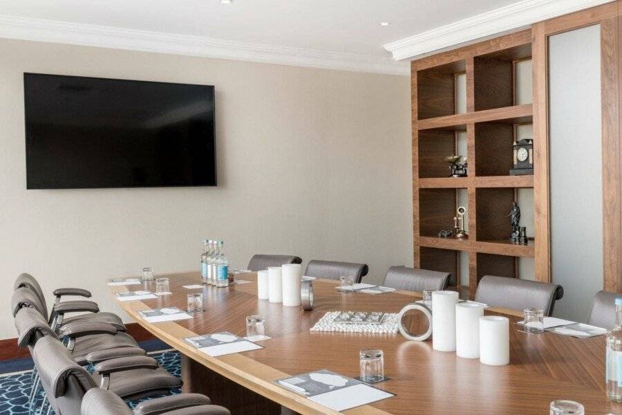 Renaissance London Heathrow Hotel conference room,meeting room