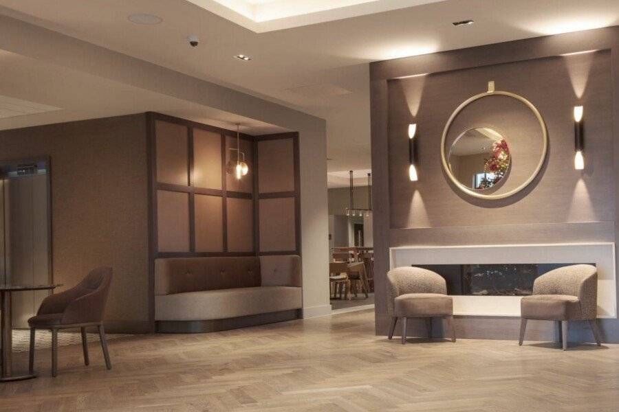 Staybridge Suites London Heathrow lobby