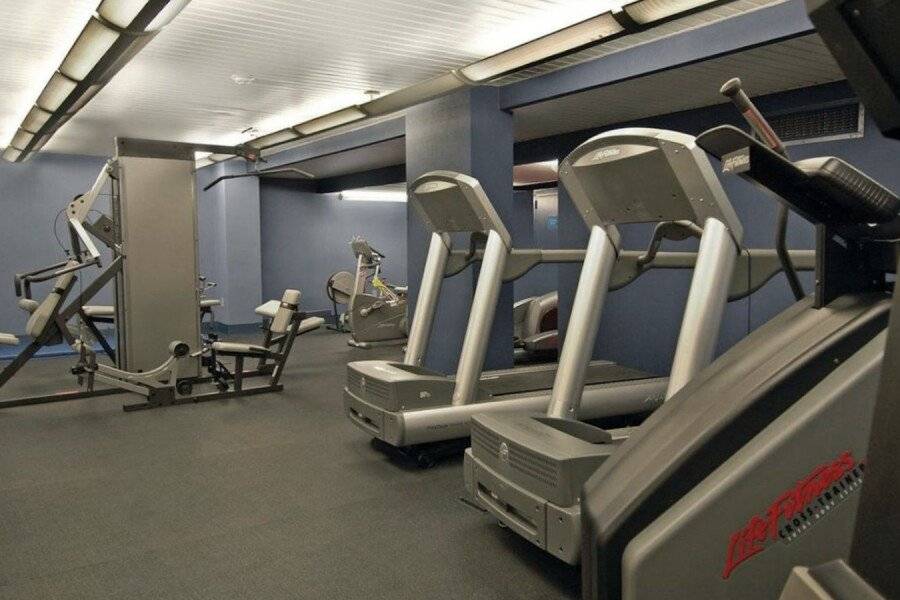 Robert Treat Hotel fitness centre