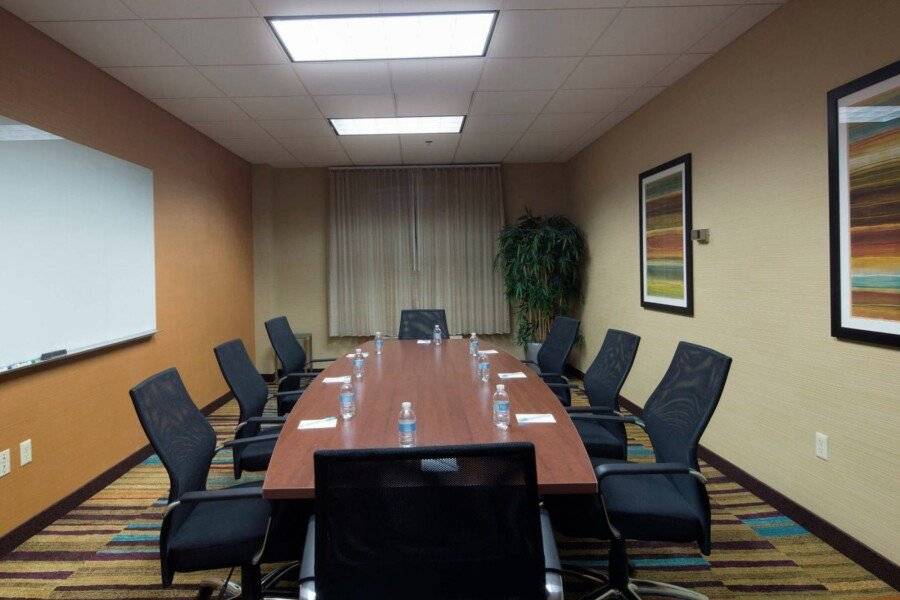 Fairfield Inn & Suites by Marriott Liberty International Airport conference room,meeting room