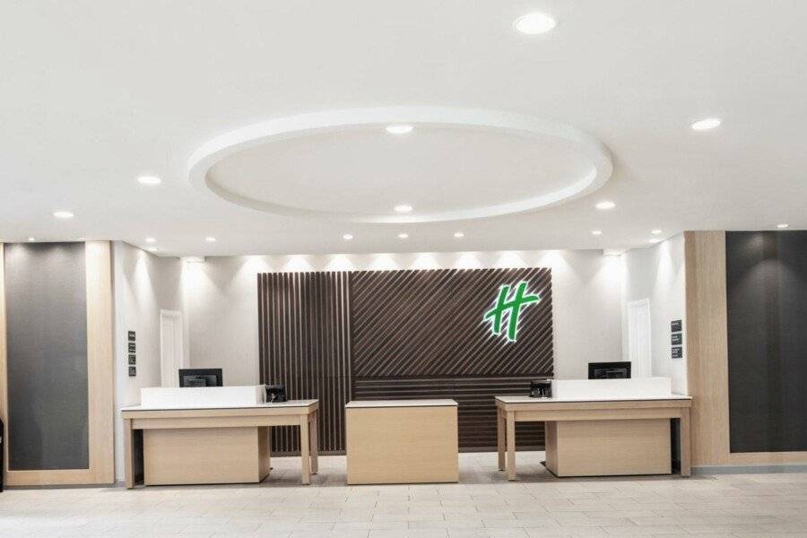 Holiday Inn International Airport lobby,front desk,