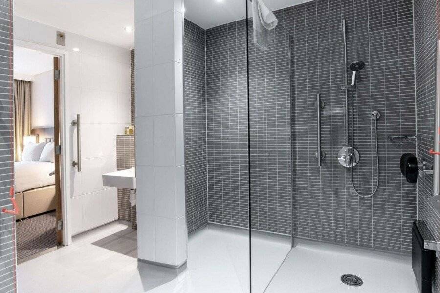 Hilton London Gatwick Airport 