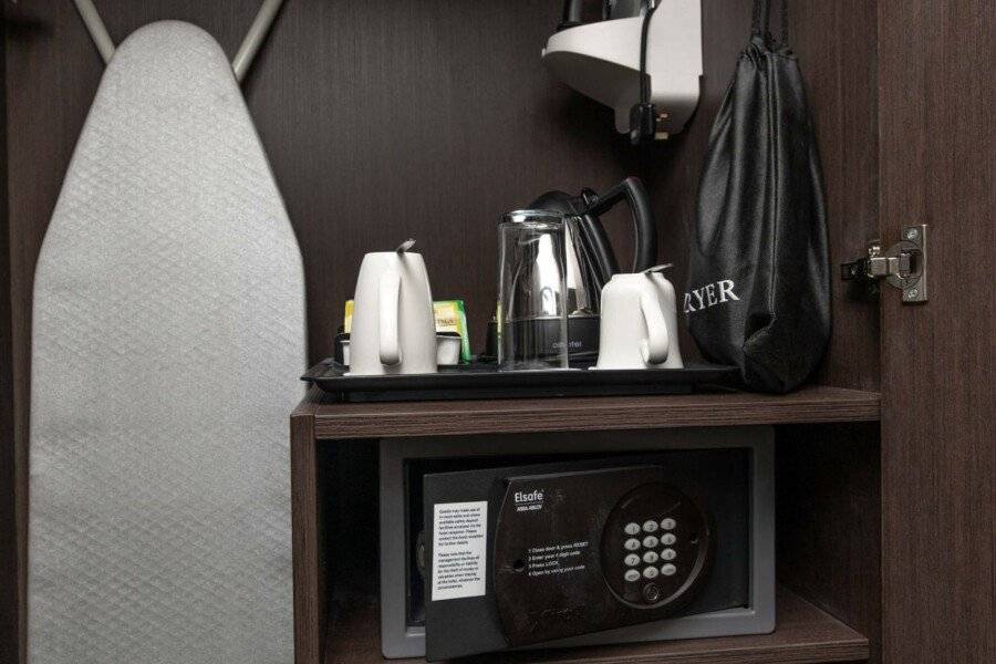 Hilton London Gatwick Airport 