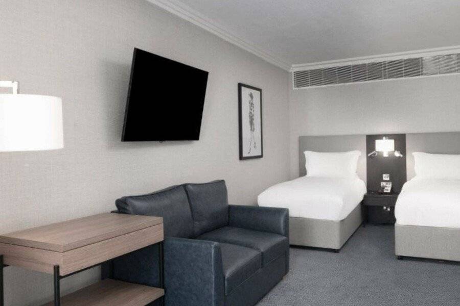 Sofitel London Gatwick hotel bedroom