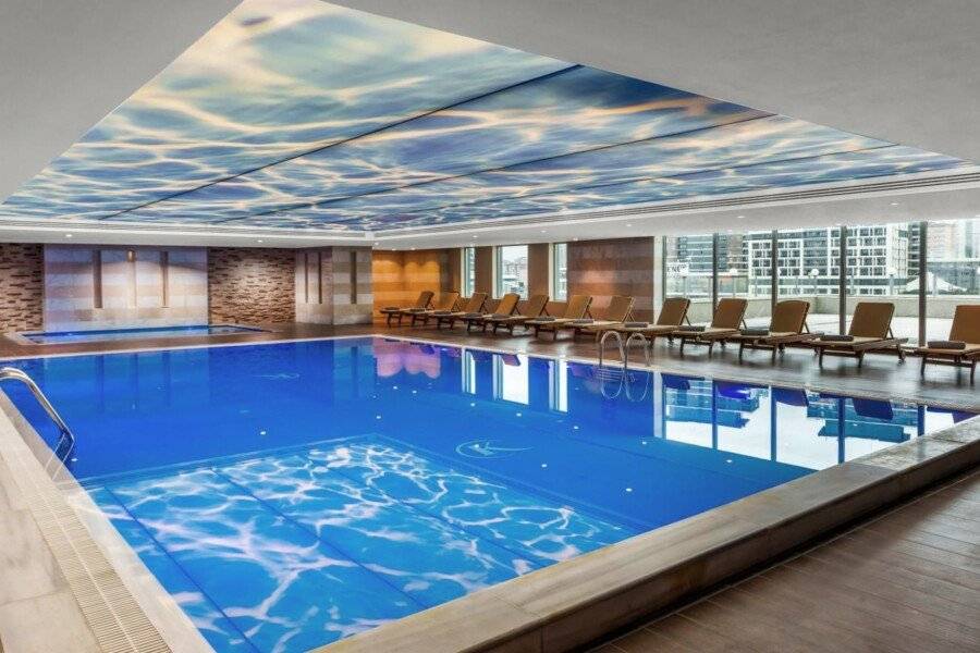 Kaya İstanbul Fair & Convention indoor pool,spa