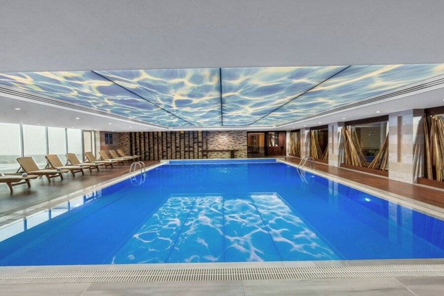 Kaya İstanbul Fair & Convention indoor pool,spa