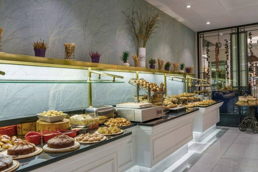 Kaya İstanbul Fair & Convention restaurant, breakfast