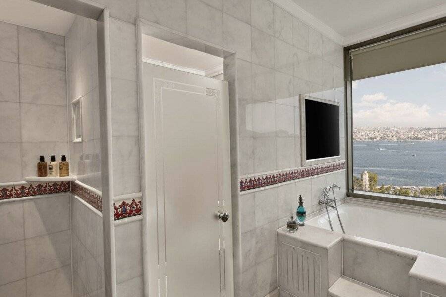 The Ritz-Carlton, Istanbul at the Bosphorus bathtub,ocean view