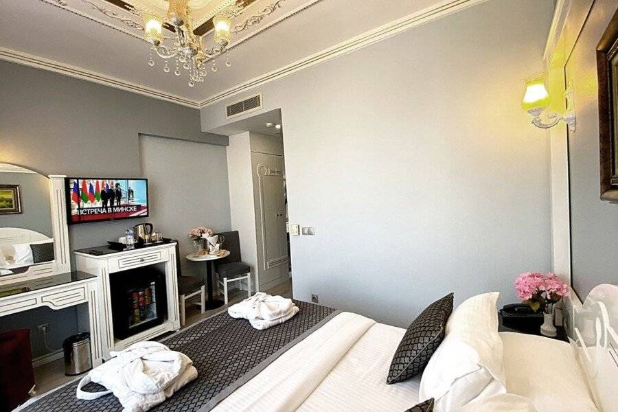 Gülhanepark Hotel & Spa hotel bedroom