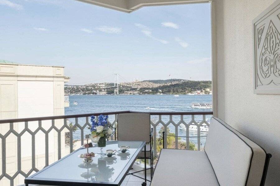 Çırağan Palace Kempinski Istanbul balcony,ocean view