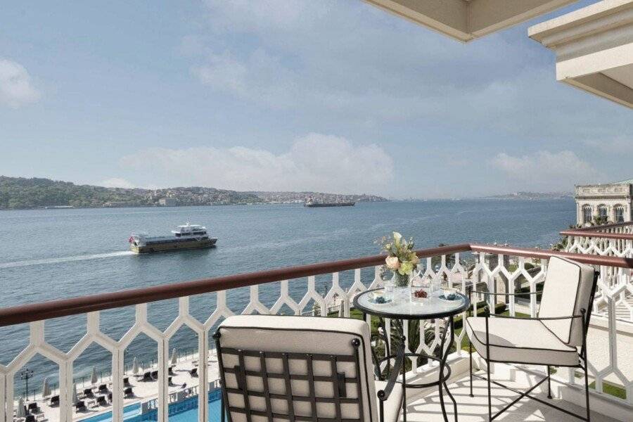 Çırağan Palace Kempinski Istanbul ocean view, balcony