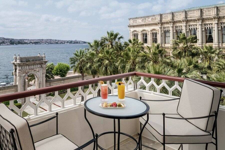 Çırağan Palace Kempinski Istanbul balcony,ocean view