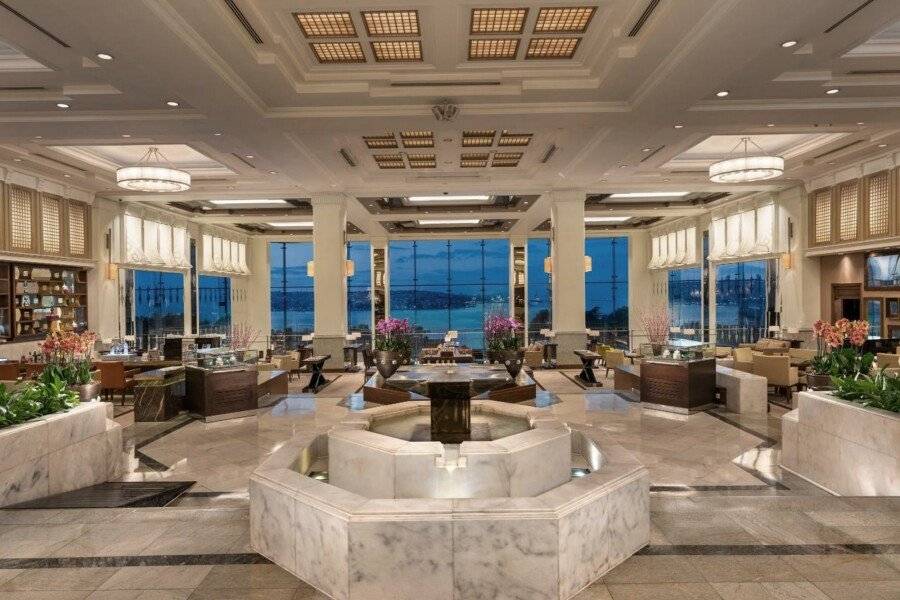 Swissotel The Bosphorus Istanbul restaurant,lobby