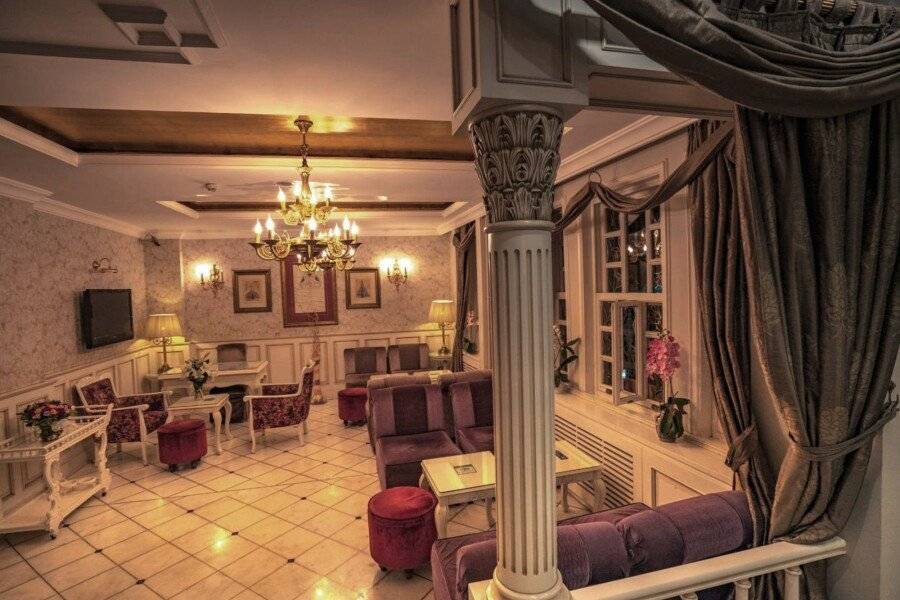 Avicenna Hotel Sultanahmet lobby