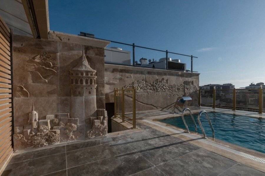 Ramada By Wyndham Istanbul Pera Taksim rooftop pool