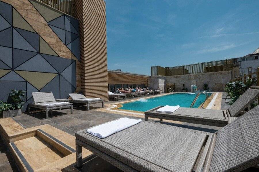 Ramada By Wyndham Istanbul Pera Taksim rooftop pool,pool