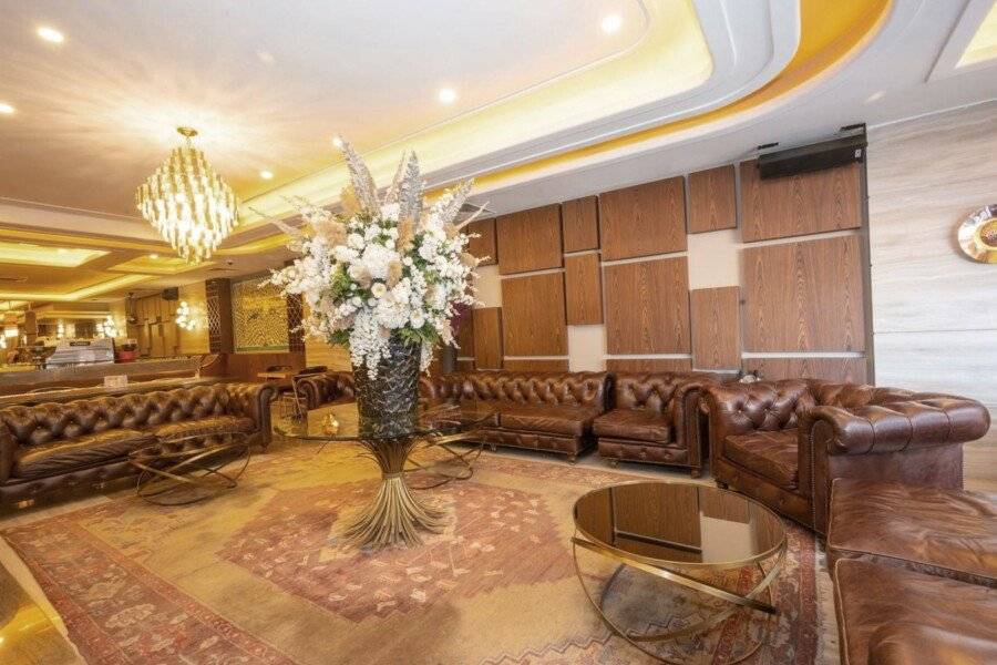 Ramada By Wyndham Istanbul Pera Taksim lobby