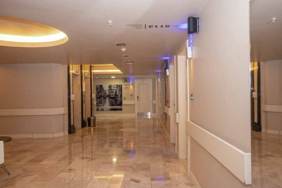 Ramada By Wyndham Istanbul Pera Taksim 