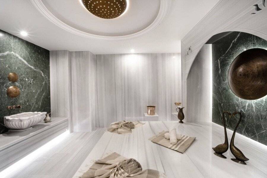 Bentley Hotel Bosphorus spa