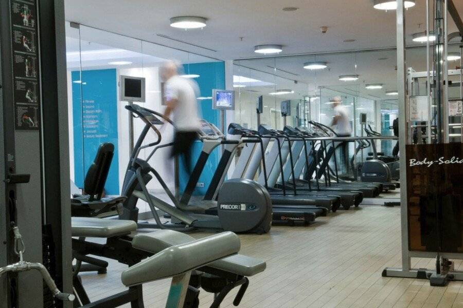 Radisson Blu Bosphorus Hotel fitness centre