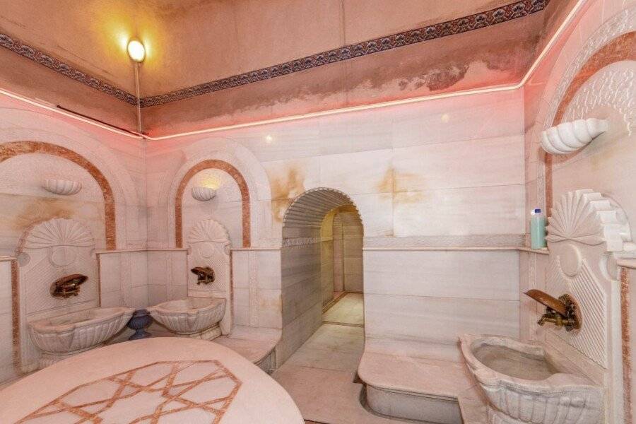 Wyndham Istanbul Old City spa