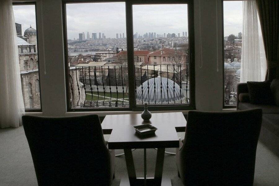 Grand Hotel Gulsoy Old City hotel bedroom,ocean view