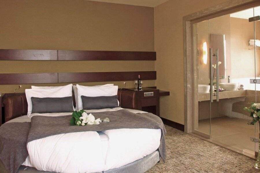 The Green Park Pendik hotel bedroom