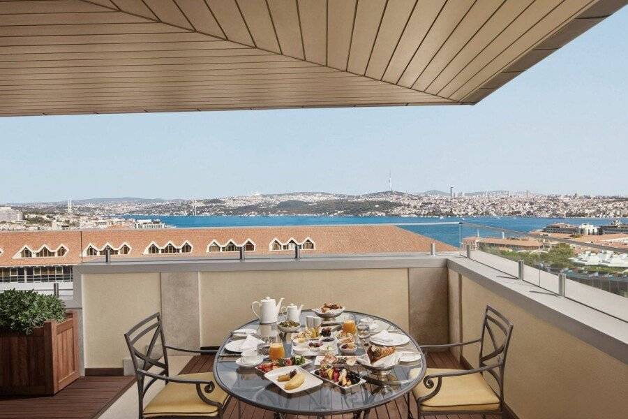 Divan Istanbul balcony,ocean view,breakfast