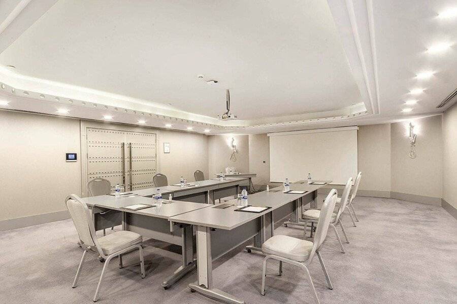 Wyndham Grand Istanbul Kalamış Marina Hotel conference room,meeting room