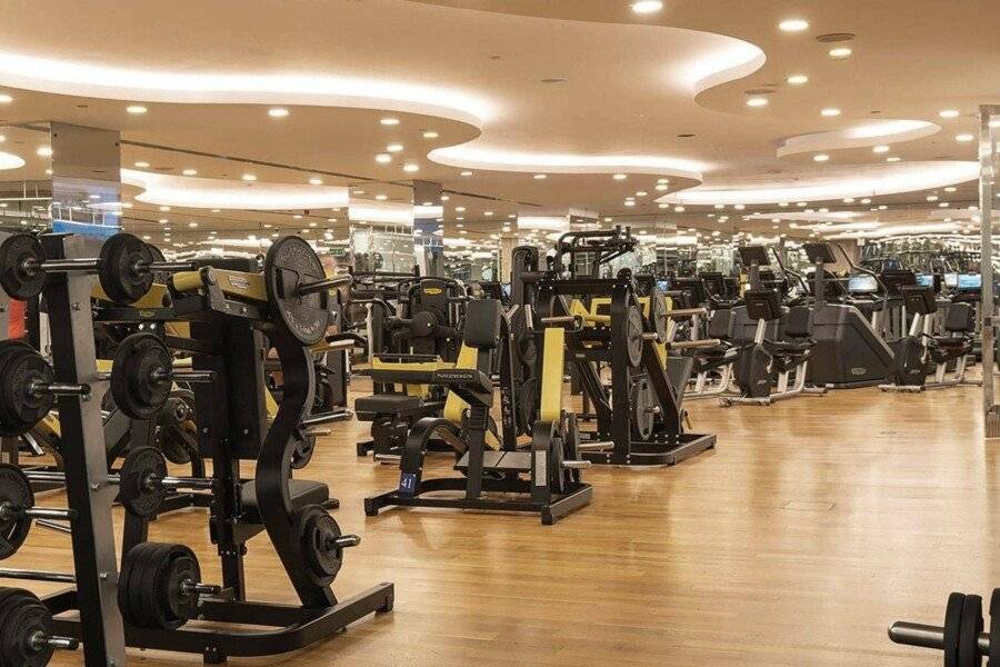 Wyndham Grand Istanbul Kalamış Marina Hotel fitness centre