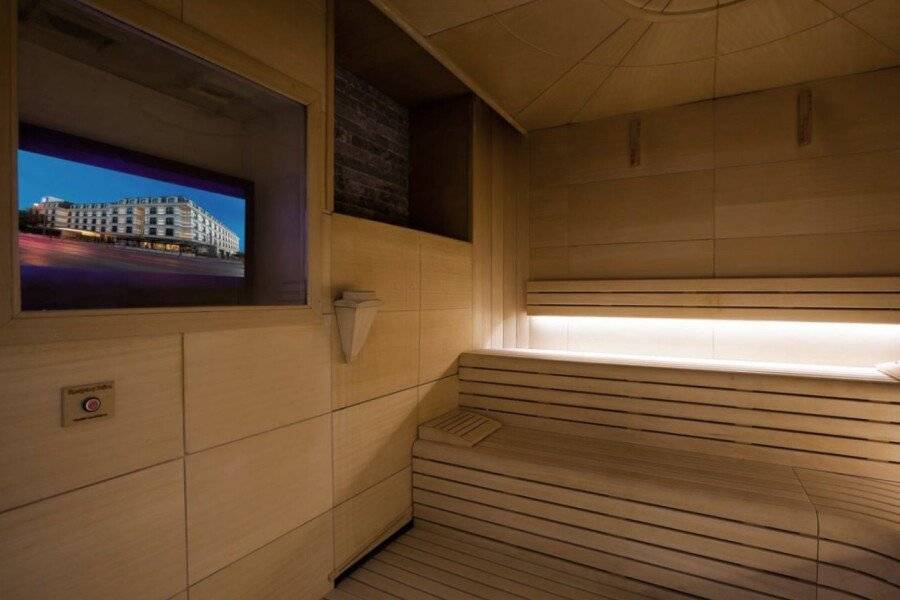 Wyndham Grand Istanbul Kalamış Marina Hotel spa, sauna