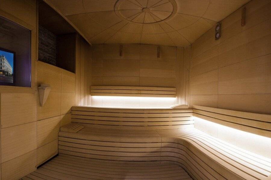 Wyndham Grand Istanbul Kalamış Marina Hotel sauna