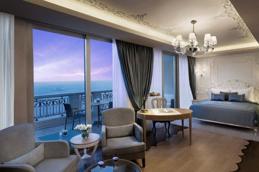 CVK Park Bosphorus Hotel Istanbul hotel bedroom,ocean view