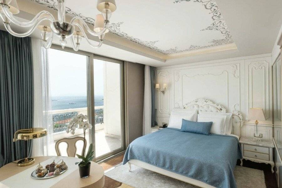 CVK Park Bosphorus Hotel Istanbul hotel bedroom,ocean view