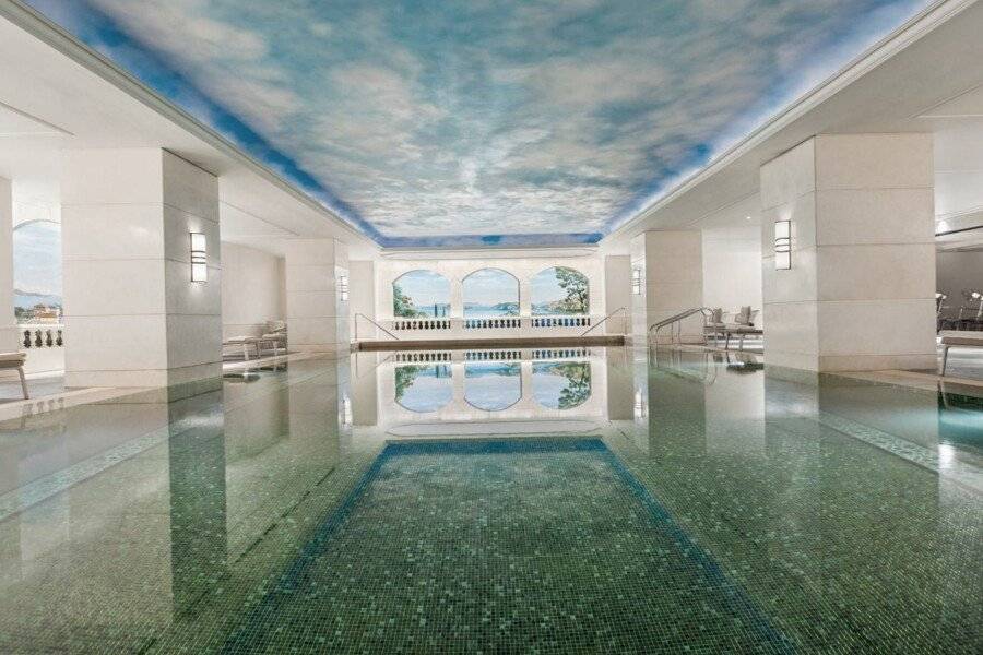 Shangri-La Bosphorus indoor pool,spa