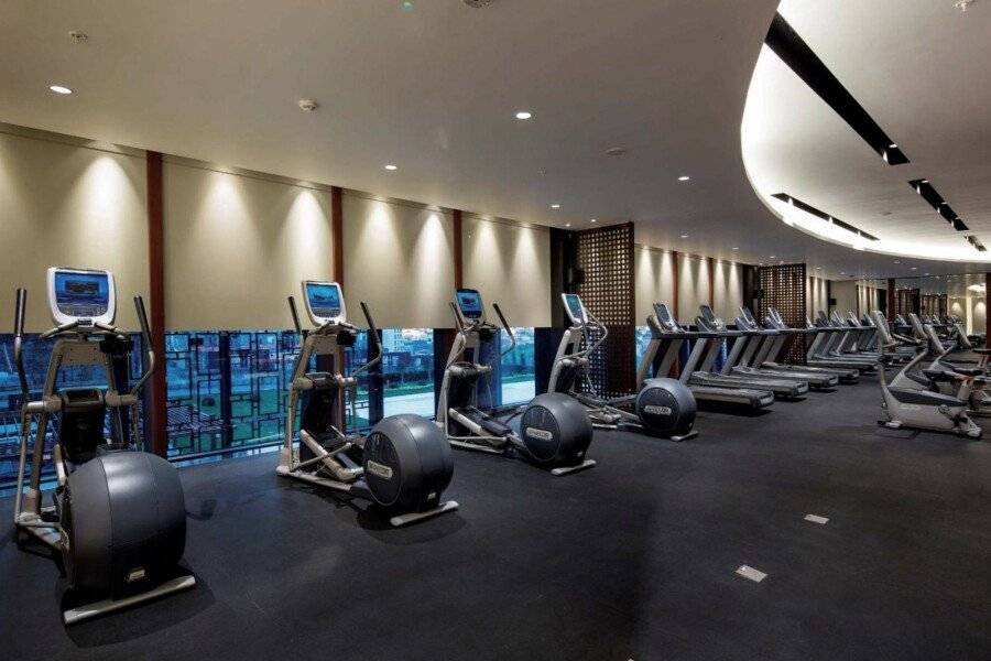 Hilton Istanbul Bomonti fitness centre