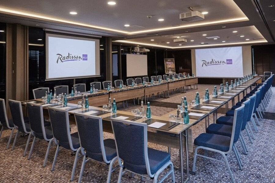 Radisson Blu Hotel, Istanbul Sisli conference room,meeting room