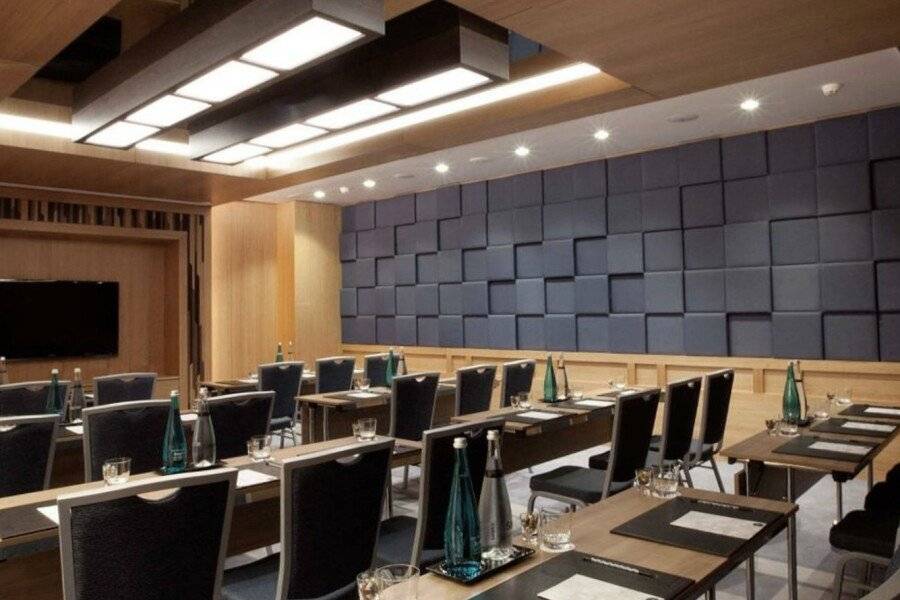 Radisson Blu Hotel, Istanbul Sisli conference room,meeting room