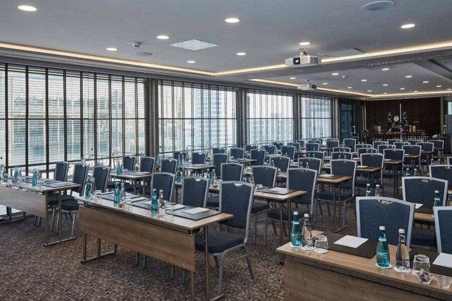 Radisson Blu Hotel, Istanbul Sisli conference room,meeting room