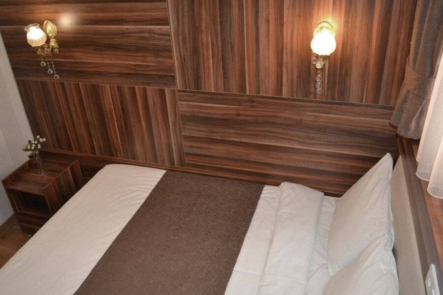 New Fatih Hotel hotel bedroom