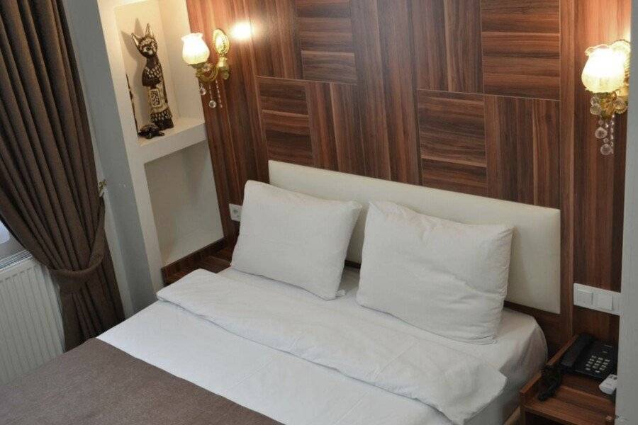 New Fatih Hotel hotel bedroom