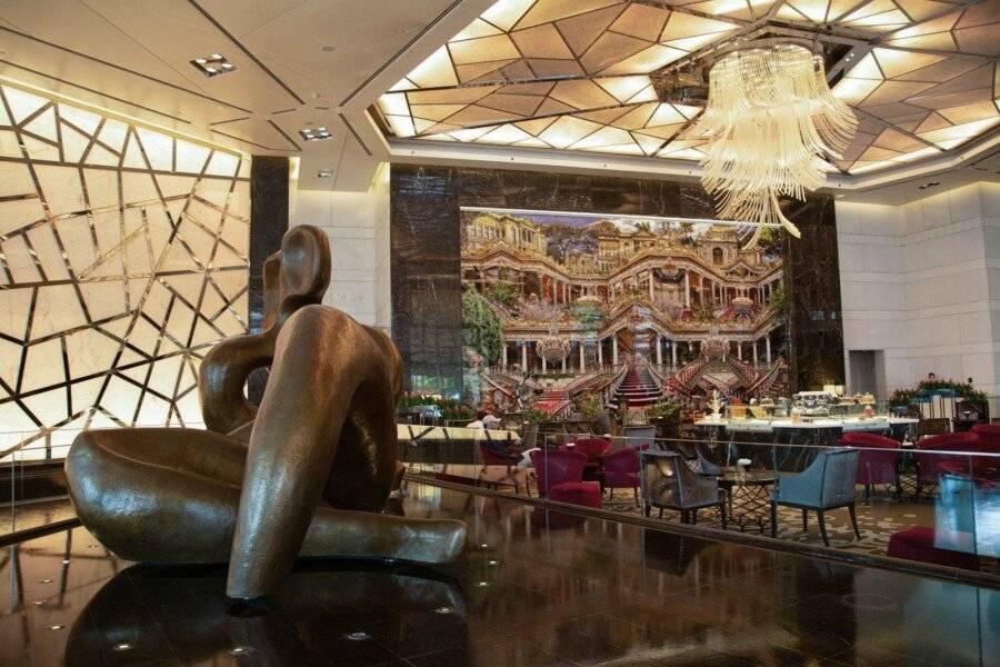 Raffles Istanbul lobby,