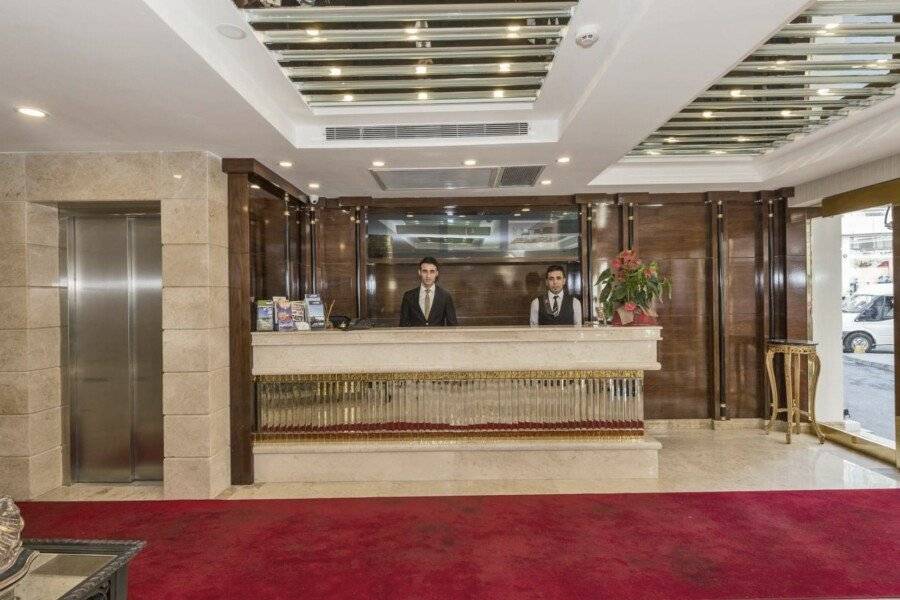 Escardın hotel lobby,front desk