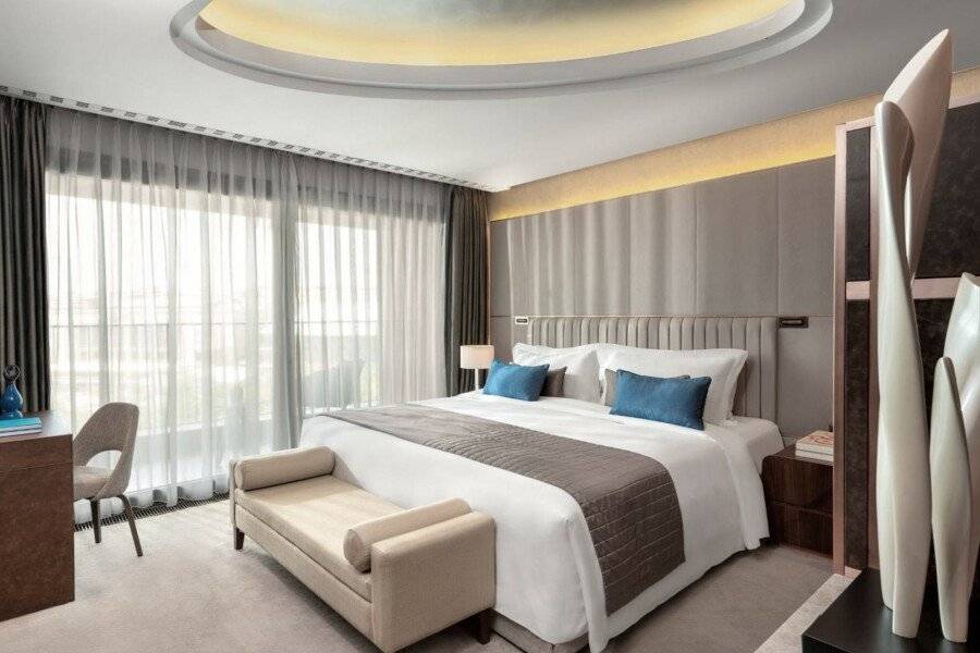 The St. Regis Istanbul hotel bedroom