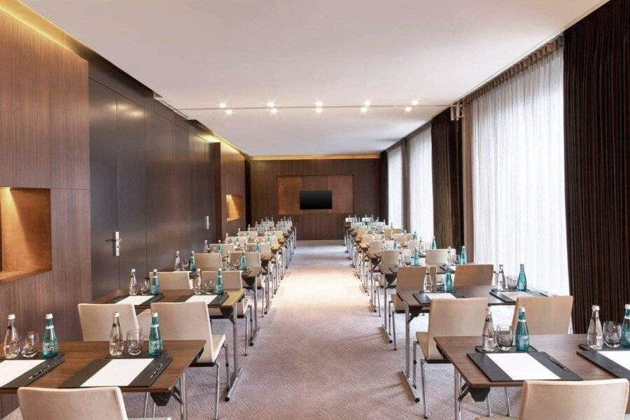 The St. Regis Istanbul conference room,meeting room