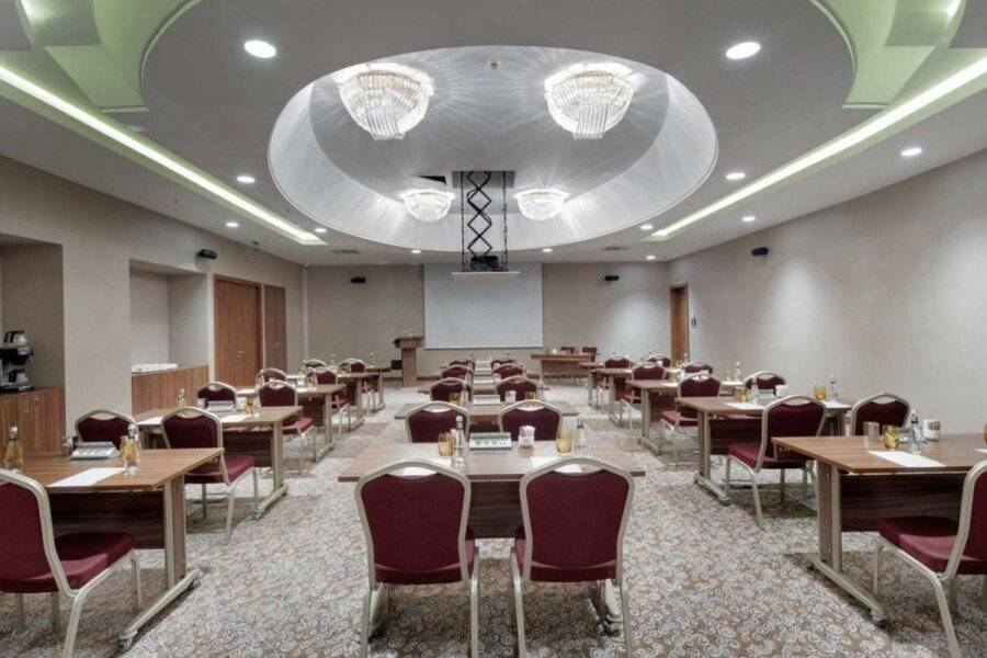 Hilton Garden Inn Beylikduzu conference room,meeting room