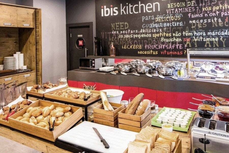 Ibis Istanbul West restaurant, breakfast, kitchen