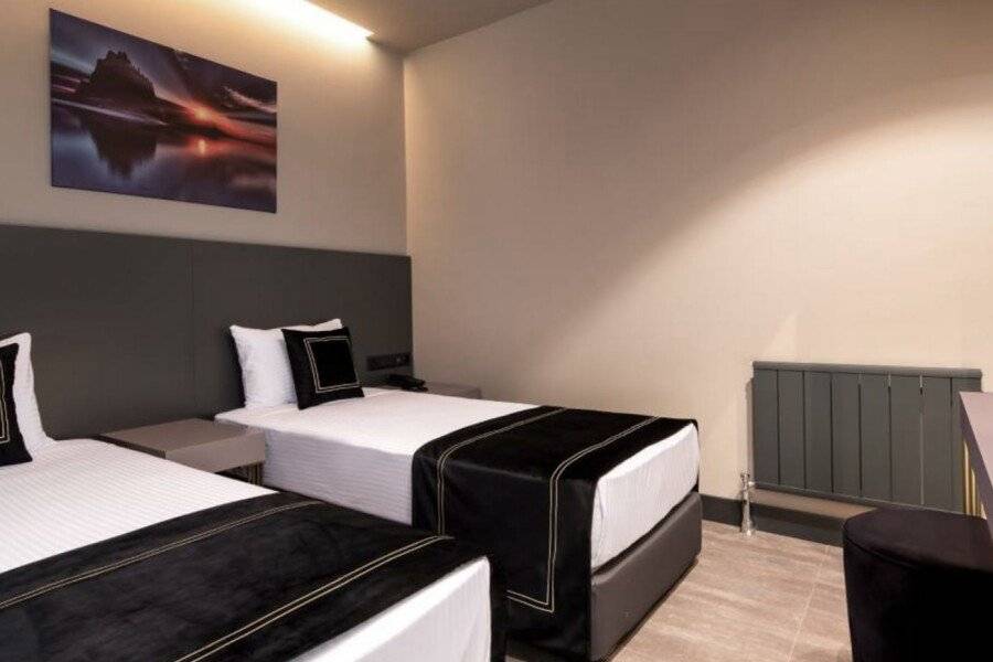 Menalo Hotel Premium Istanbul Airport hotel bedroom