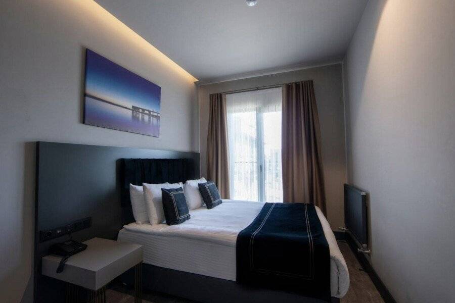 Menalo Hotel Premium Istanbul Airport hotel bedroom