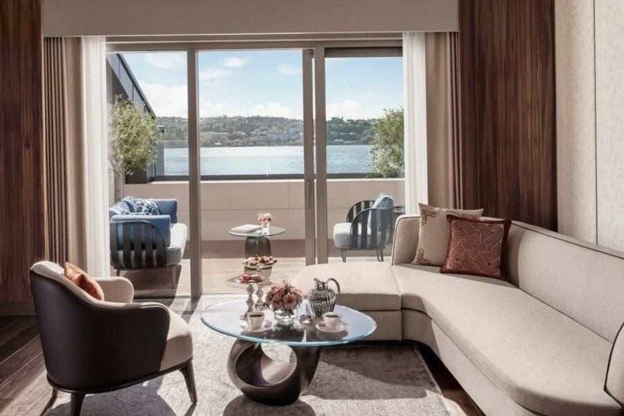 Mandarin Oriental Bosphorus hotel bedroom,balcony,ocean view